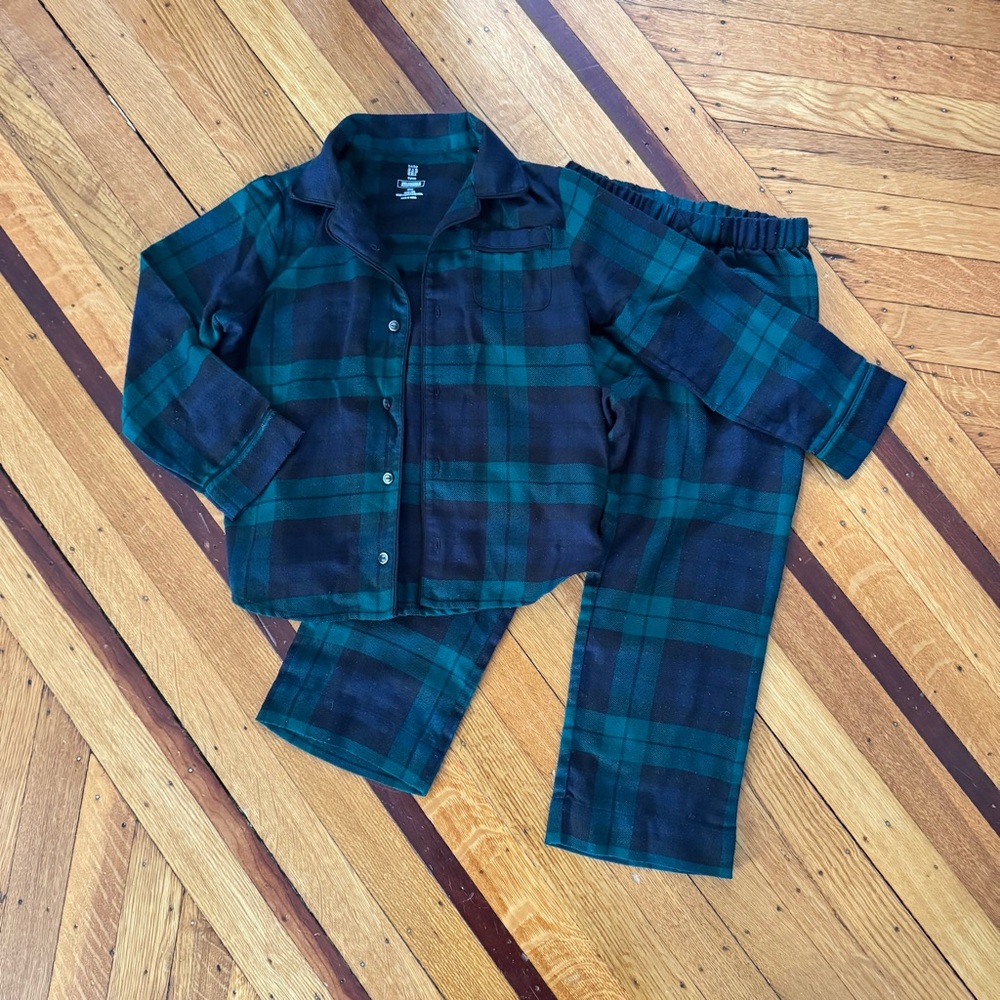 GAP Kids Plaid Pajama Set - Green and Black